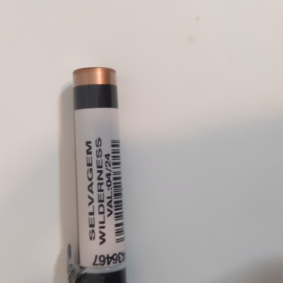 Precious Earth Avon Metallic Shadow Stick - Picture 5 of 7